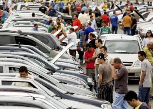 DETRAN: CARROS, MOTOS E SUCATAS.
