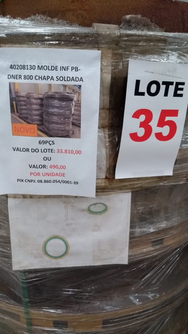 LOTE 35: MOLDE CHAPA SOLDADA DNER 800, 69 PEÇAS, 