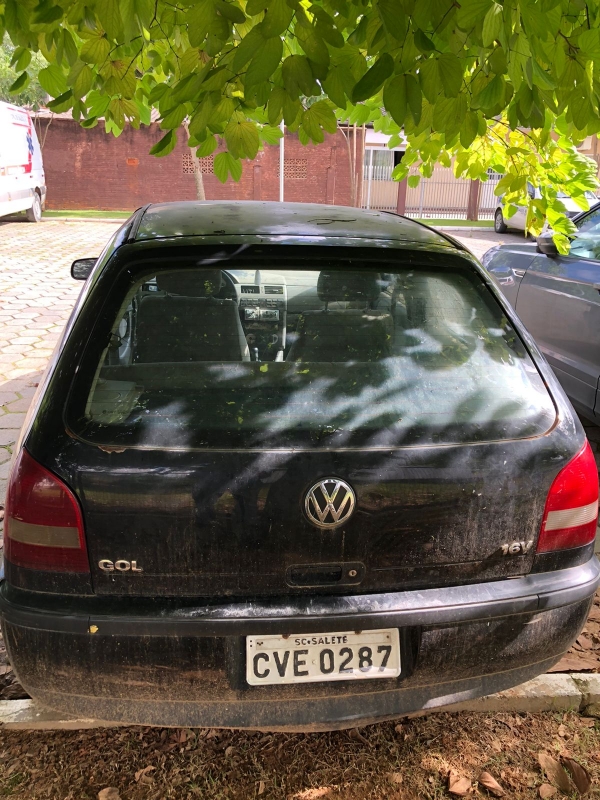 LOTE 01: VW GOL 16V, ano e modelo 2000