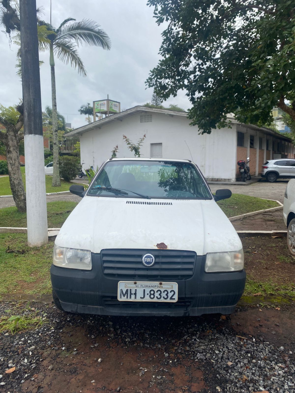 LOTE 25: