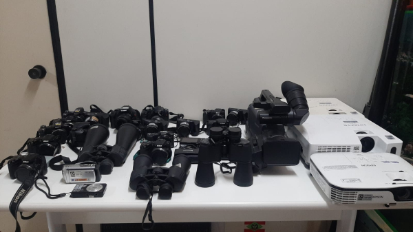 LOTE 44: