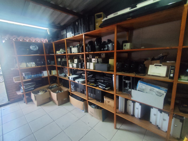 LOTE 45: