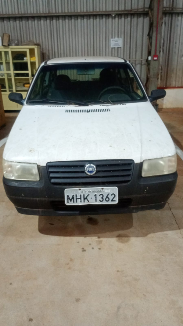 LOTE 82: