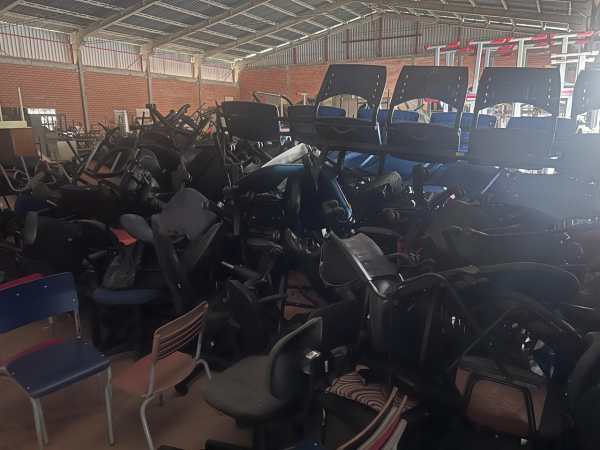 LOTE 06: