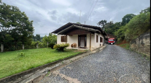 CASA E GALPÃO LIVRES DE ENCHENTE EM RIO DO SUL